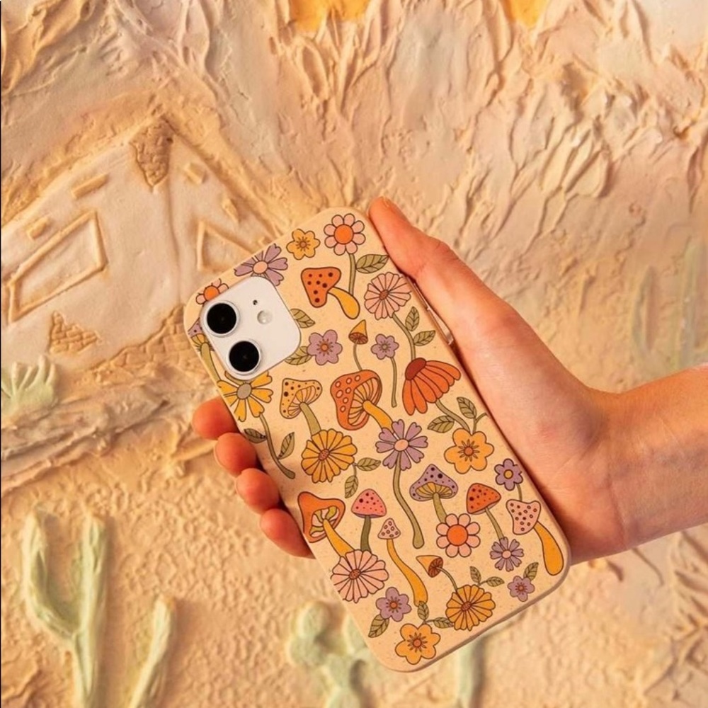 NWT Pela Phone Case